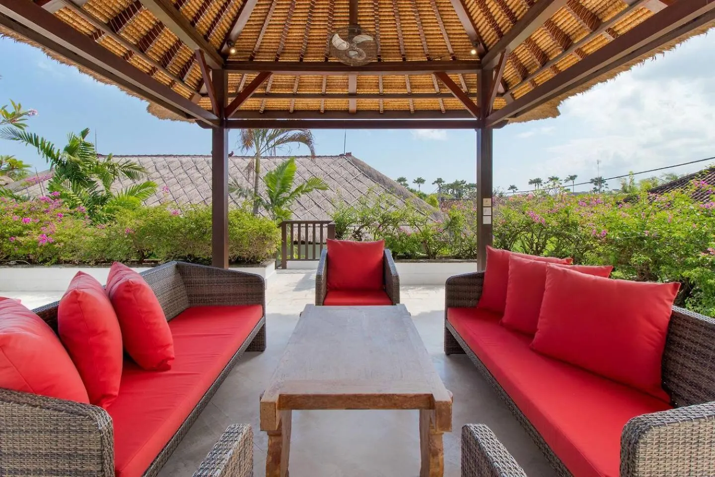 **** Hotel The Residence Seminyak Indonesia