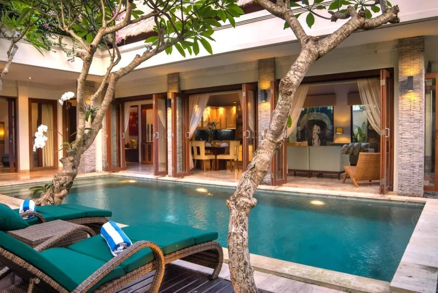 The Residence Seminyak Hotel