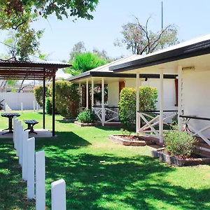 warrego-hotel-motel-cunnamulla.queenslandhotels.net/